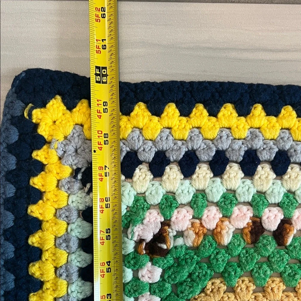 Vintage Handmade Multi-Color Granny Square Crochet Throw Blanket 5’x5’ - Picture 4 of 6